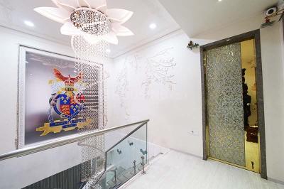 Kitchen Image of 7200 Sq.ft 7 BHK Penthouse for sale in Satellite Ahmedabad for Rs. 105000000
