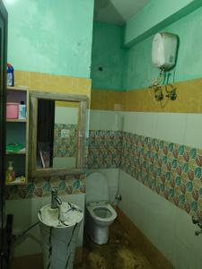 Bathroom Image of 650 Sq.ft 2 BHK Apartment / Flat for rent in Kulhan Dehradun for Rs. 16000
