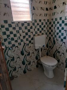 Bathroom Image of 1010 Sq.ft 2 BHK Apartment / Flat for sale in Keshtopur Kolkata for Rs. 4141000
