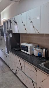Kitchen Image of 435 Sq.ft 1 RK Apartment / Flat for rent in Paramount Golfforeste Oak &amp; Pine, Surajpur Greater Noida for Rs. 15500