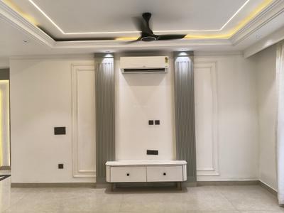 Living Room Image of 2100 Sq.ft 3 BHK Apartment / Flat for sale in Central Park Aqua Front Towers, Sector 33 Sohna for Rs. 25000000