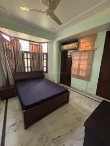 Bedroom Image of 2250 Sq.ft 8 BHK Independent House for rent in Greater Kailash II New Delhi for Rs. 400000