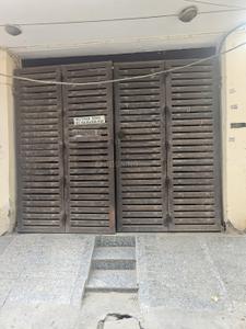 Image of 900 Sq.ft 2.5 BHK Builder Floor for sale in Ramesh Nagar, New Delhi for Rs. 6900000