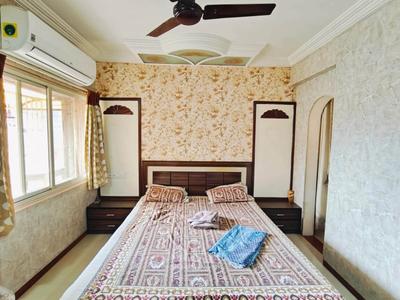 Bedroom Image of 1300 Sq.ft 2 BHK Apartment / Flat for rent in Gota Ahmedabad for Rs. 35000