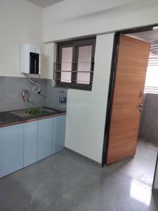 Kitchen Image of 1000 Sq.ft 2 BHK Apartment / Flat for rent in Arvind Elan, Kothrud Pune for Rs. 38000