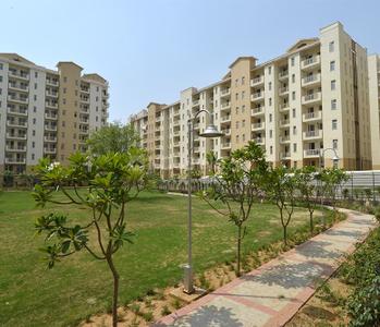 Image of 1450 Sq.ft 3.5 BHK Apartment / Flat for sale in Emaar Palm Hills, Sector 77, Gurgaon for Rs. 18200000