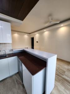 Kitchen Image of 2105 Sq.ft 3 BHK Apartment / Flat for rent in Supertech Supernova, Sector 94 Noida for Rs. 57000