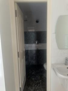 Bathroom Image of 950 Sq.ft 2 BHK Apartment / Flat for rent in Atharva Krishni, Bejai Mangalore for Rs. 25000
