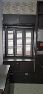 Kitchen Image of 900 Sq.ft 2 BHK Builder Floor for rent in Halasuru Bengaluru for Rs. 50000