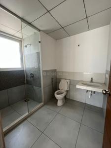 Bathroom Image of 2000 Sq.ft 3 BHK Apartment / Flat for rent in Marvel Brisa, Baner Pune for Rs. 55000
