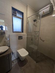 Image of 812 Sq.ft 2 BHK Apartment / Flat for rent in Santacruz West, Mumbai for Rs. 165000