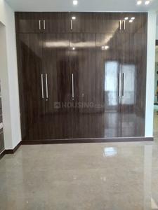 Bedroom Image of 2000 Sq.ft 3 BHK Builder Floor for sale in Sarvapriya Vihar New Delhi for Rs. 60000000