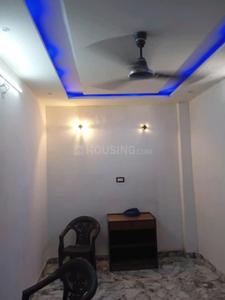 Bedroom Image of 700 Sq.ft 2 BHK Builder Floor for sale in Azadpur New Delhi for Rs. 3500000