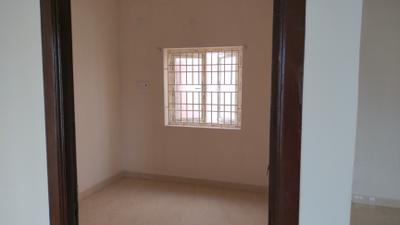 Bedroom Image of 1400 Sq.ft 3 BHK Apartment / Flat for sale in Iyyappanthangal Chennai for Rs. 9100000