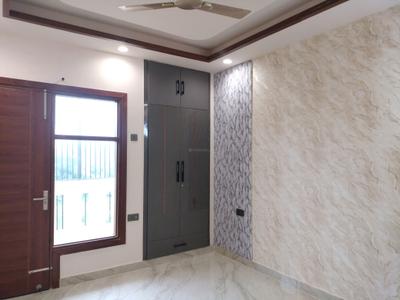 Bedroom Image of 1620 Sq.ft 3 BHK Builder Floor for sale in BPTP District 3, Sector 85 Faridabad for Rs. 17500000