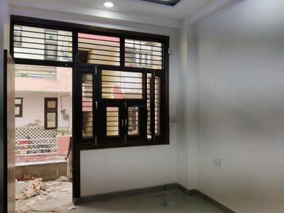 Bedroom Image of 900 Sq.ft 3 BHK Apartment / Flat for sale in Govindpuram Ghaziabad for Rs. 4500000