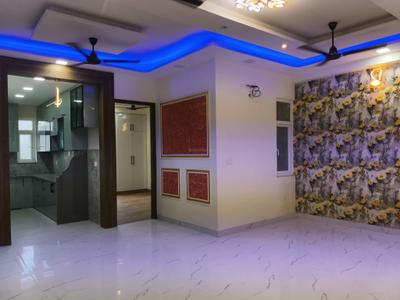 Living Room Image of 1450 Sq.ft 4 BHK Apartment / Flat for sale in Chipiyana Buzurg Ghaziabad for Rs. 8102400