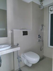 Common Bathroom Image of 755 Sq.ft 2 BHK Apartment / Flat for sale in Mulund West Mumbai for Rs. 22500000