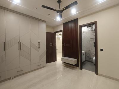 Bedroom Image of 1400 Sq.ft 3 BHK Builder Floor for rent in Janakpuri New Delhi for Rs. 70000