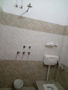 Bathroom Image of 700 Sq.ft 2 BHK Apartment / Flat for rent in Alliance Utpal, Mahanagar Colony Bareilly for Rs. 10000