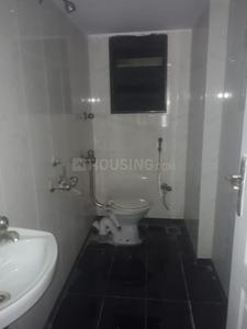 Bathroom Image of 950 Sq.ft 2 BHK Apartment / Flat for sale in Raviraj Apartment, Andheri West Mumbai for Rs. 30000000