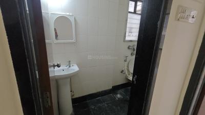 Image of 990 Sq.ft 2 BHK Apartment / Flat for rent in Evershine Millennium Paradise, Kandivali East, Mumbai for Rs. 57000