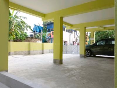Car Garage Image of 785 Sq.ft 2 BHK Apartment / Flat for sale in Purba Barisha Kolkata for Rs. 4500000