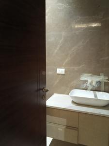 Bathroom Image of 1400 Sq.ft 3 BHK Builder Floor for sale in Kirti Nagar New Delhi for Rs. 29500000