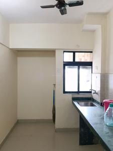 Kitchen Image of 570 Sq.ft 1.5 BHK Apartment / Flat for rent in Godrej Emerald, Thane West Thane for Rs. 28000
