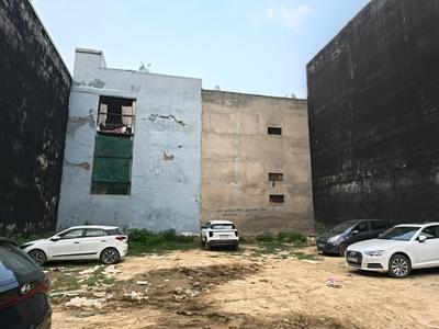 Image of 200 Sq.ft Residential Plot / Land for sale in Vasundhara, Ghaziabad for Rs. 49000000