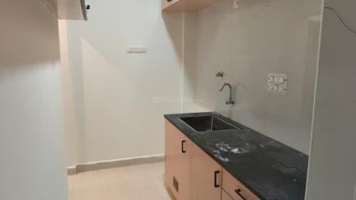 Kitchen Image of 650 Sq.ft 1 BHK Builder Floor for rent in HSR Layout Bengaluru for Rs. 38001