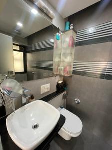 Image of 850 Sq.ft 2 BHK Apartment / Flat for sale in Santacruz West, Mumbai for Rs. 43000000