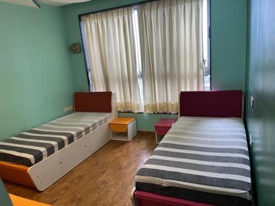 Bedroom Image of 950 Sq.ft 2 BHK Apartment / Flat for sale in Amanora Future Towers, Hadapsar Pune for Rs. 15500000