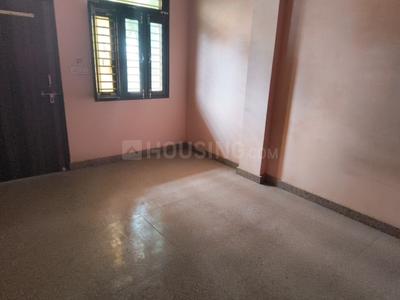 Bedroom Image of 1500 Sq.ft 8 BHK Independent House for rent in Trans Yamuna Colony Phase 2 Agra for Rs. 40000