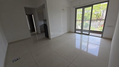 Living Room Image of 700 Sq.ft 2 BHK Apartment / Flat for rent in Adani Aster Neo, Shantigram Ahmedabad for Rs. 30000