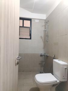 Common Bathroom Image of 919 Sq.ft 2.5 BHK Apartment / Flat for rent in Nanded City Kalashree, Nanded Pune for Rs. 22000