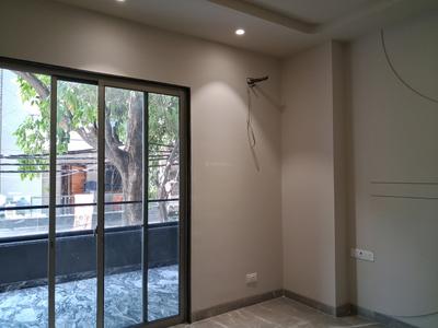 Bedroom Image of 1800 Sq.ft 3 BHK Builder Floor for sale in Paschim Vihar New Delhi for Rs. 35000000