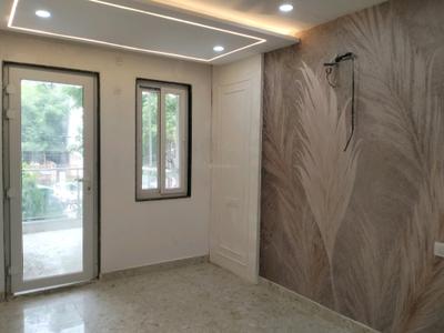 Bedroom Image of 1100 Sq.ft 3 BHK Apartment / Flat for sale in Vikaspuri New Delhi for Rs. 16500000