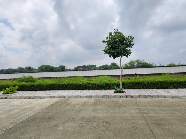 DLF Garden City Plot Main Image 1
