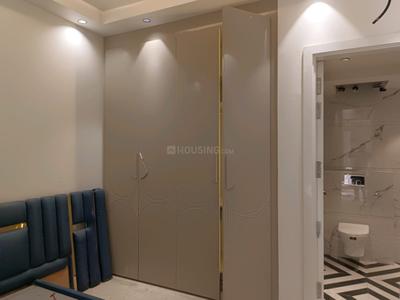 Bedroom Image of 3600 Sq.ft 4 BHK Builder Floor for sale in Model Town New Delhi for Rs. 62500000