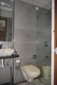 Bathroom Image of 1501 Sq.ft 3 BHK Apartment / Flat for sale in Terraform Inez Tower, Mahim Mumbai for Rs. 45000000