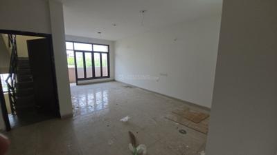 Living Room Image of 1350 Sq.ft 2.5 BHK Builder Floor for sale in Wave Floors, Wave City Ghaziabad for Rs. 11000000