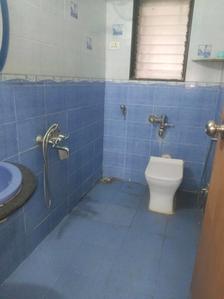 Common Bathroom Image of 1165 Sq.ft 3 BHK Apartment / Flat for sale in Kandivali East Mumbai for Rs. 29800000