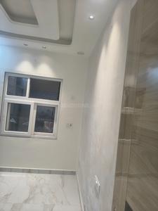 Bedroom Image of 550 Sq.ft 1.5 BHK Builder Floor for rent in Shastri Nagar New Delhi for Rs. 15000
