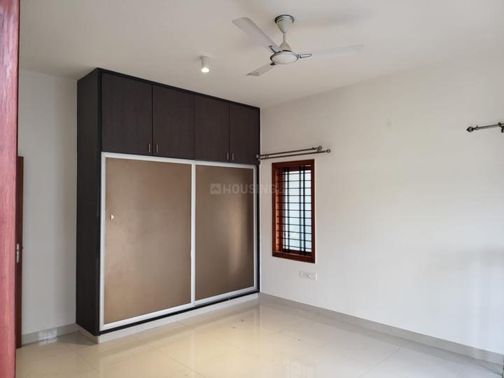 INTERUM SAPPHIRE Bedroom 1