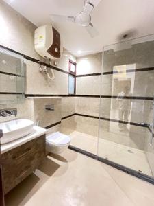 Bathroom Image of 3200 Sq.ft 4 BHK Builder Floor for sale in Sector 46 Gurgaon for Rs. 42500000