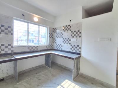 Kitchen Image of 930 Sq.ft 2.5 BHK Apartment / Flat for sale in Keshtopur Kolkata for Rs. 4000000
