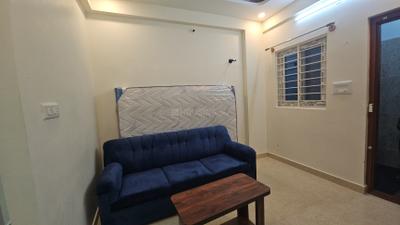 Living Room Image of 850 Sq.ft 1 BHK Apartment / Flat for rent in BTM Layout 2nd Stage Bengaluru for Rs. 28000