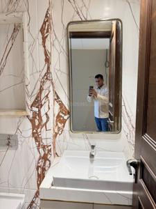 Image of 4500 Sq.ft 4 BHK Builder Floor for sale in Rajouri Garden, New Delhi for Rs. 95000000