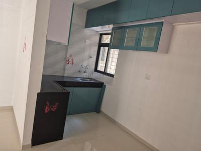 Kitchen Image of 500 Sq.ft 2 BHK Apartment / Flat for rent in Oxy Beaumonde, Viman Nagar Pune for Rs. 25000